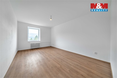 Prodej komerčního objektu, 683 m² 4