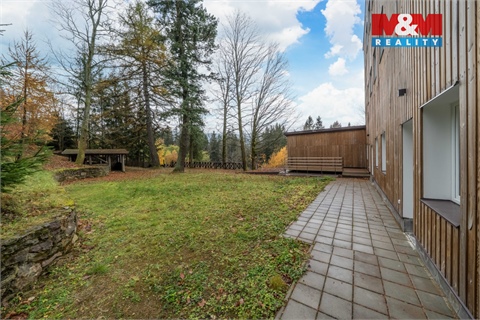 Prodej komerčního objektu, 683 m² - 0