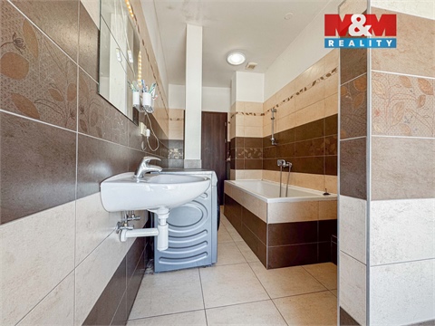 Prodej obchodních prostor, 743 m² 16