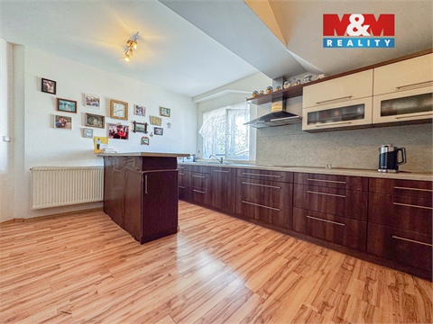 Prodej obchodních prostor, 743 m² - 2