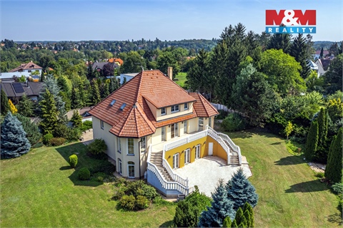 Pronájem rodinného domu, 395 m² 26