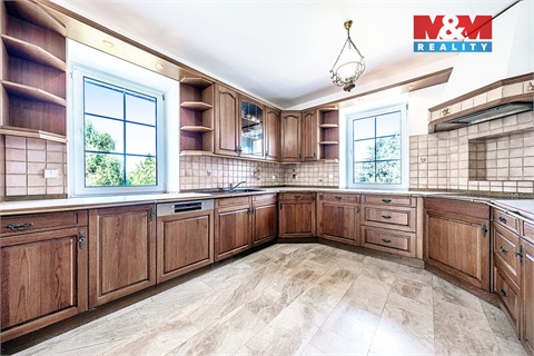 Pronájem rodinného domu, 395 m² - 6