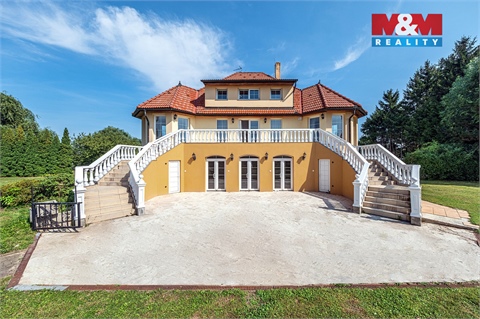 Pronájem rodinného domu, 395 m² - 24