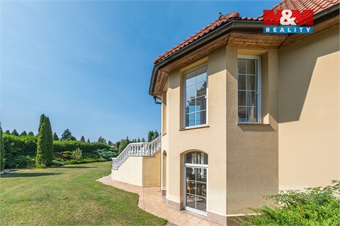 Pronájem rodinného domu, 395 m² - 28