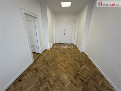 Pronájem kanceláře, 26 m² 2