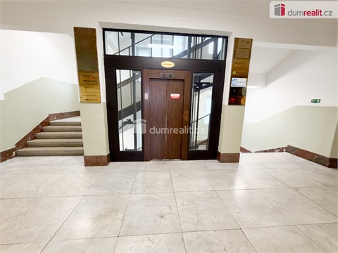 Pronájem kanceláře, 26 m² 6