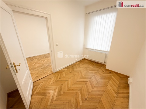 Pronájem kanceláře, 26 m² 4
