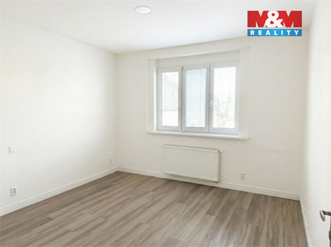 Pronájem bytu 2kk, 44 m² 2