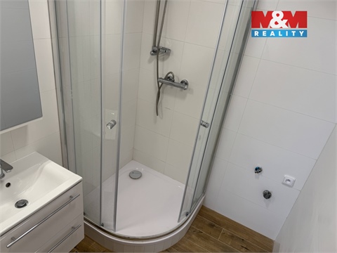 Pronájem bytu 1+1, 45 m² 2