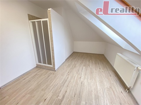 Pronájem bytu 2kk, 31 m² - 0