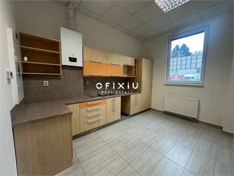 Pronájem kanceláře, 204 m² 16