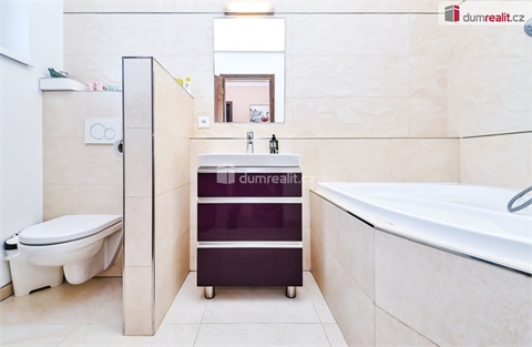 Prodej rodinného domu, 104 m² 14