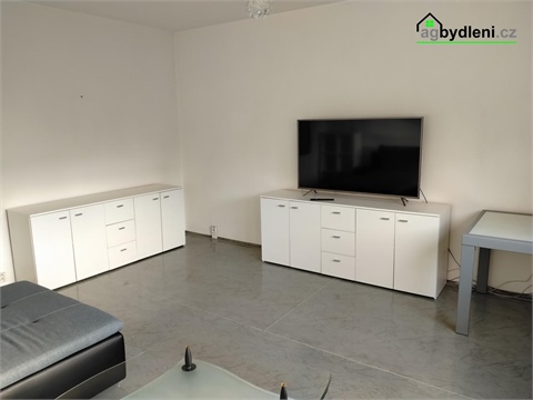 Prodej bytu 2+1, 62 m² 8