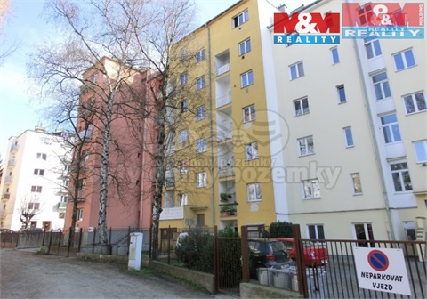 Pronájem bytu 2kk, 65 m² 0