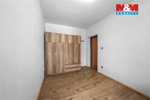 Prodej rodinného domu, 230 m² 16