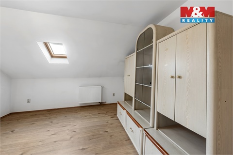 Prodej rodinného domu, 230 m² 28