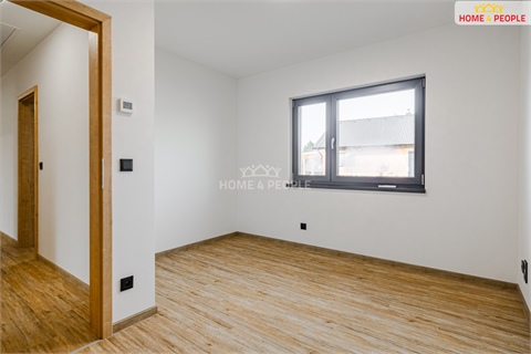 Prodej rodinného domu, 90 m² - 10