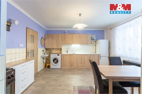 Prodej rodinného domu, 180 m² 6