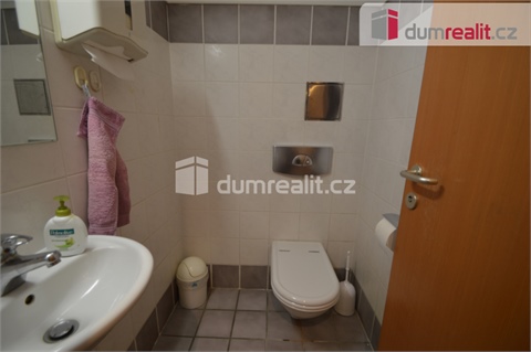 Pronájem kanceláře, 94 m² - 6