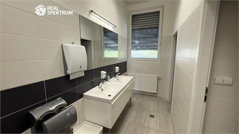 Pronájem kanceláře, 204 m² 4