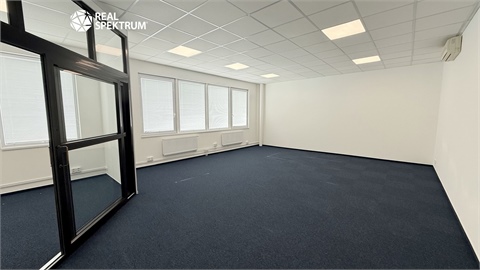 Pronájem kanceláře, 55 m² 2