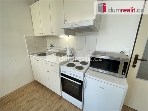 Pronájem bytu 1+1, 42 m² - 0