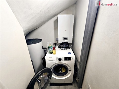 Prodej rodinného domu, 85 m² 10