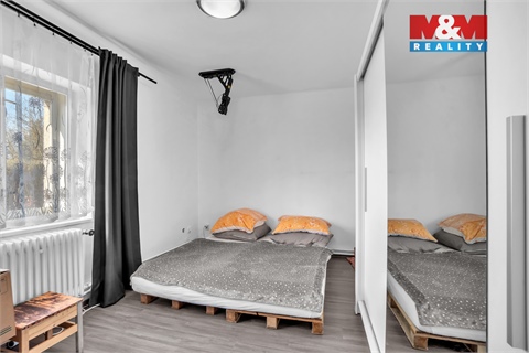 Prodej rodinného domu, 409 m² - 10