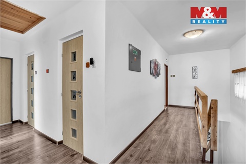 Prodej rodinného domu, 409 m² 10