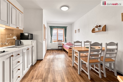 Prodej rodinného domu, 570 m² 10