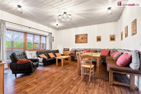 Prodej rodinného domu, 570 m² 14