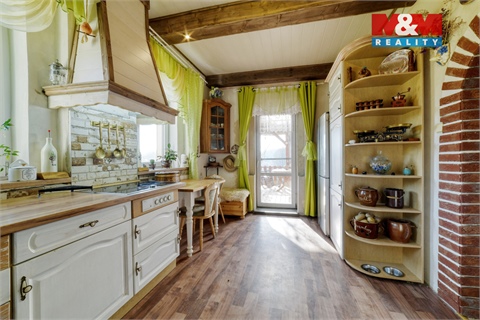 Prodej rodinného domu, 183 m² - 4