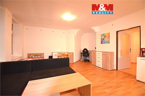 Pronájem bytu 1kk, 50 m² 0