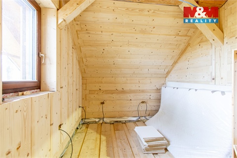 Prodej stavebního pozemku, 14 105 m² 4