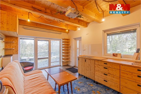 Prodej stavebního pozemku, 14 105 m² - 16