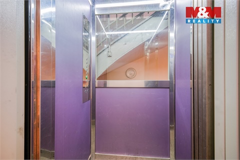 Prodej bytu 2kk, 89 m² - 18