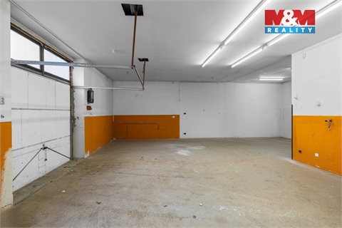 Pronájem obchodních prostor, 350 m² - 2