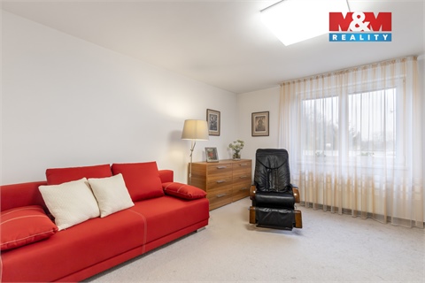 Prodej rodinného domu, 240 m² 10