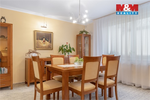 Prodej rodinného domu, 240 m² - 16