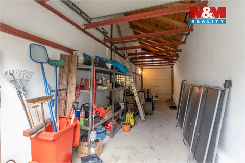 Prodej rodinného domu, 240 m² - 22