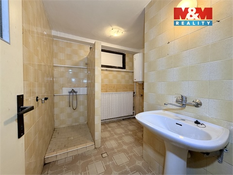 Prodej rodinného domu, 93 m² - 2