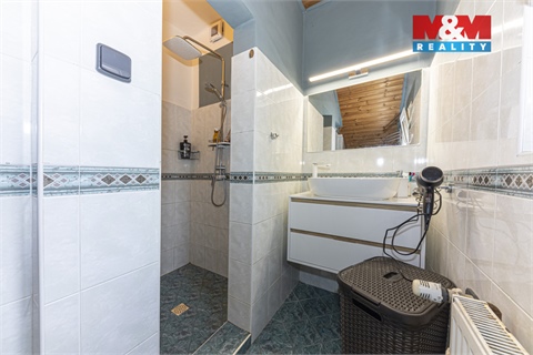 Prodej rodinného domu, 78 m² - 20