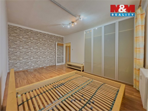 Pronájem bytu 1+1, 38 m² 4