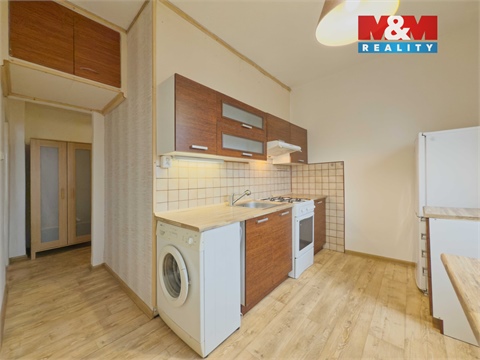 Pronájem bytu 1+1, 38 m² - 4