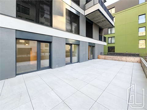 Pronájem bytu 3kk, 83 m² - 4