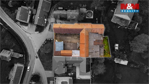 Prodej rodinného domu, 235 m² 14