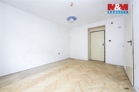 Prodej bytu 2+1, 56 m² 28