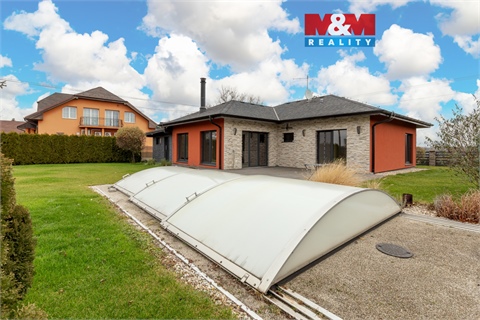 Prodej rodinného domu, 102 m² 0