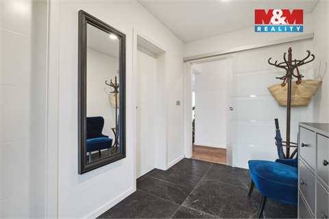 Prodej rodinného domu, 213 m² 10