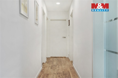 Prodej rodinného domu, 213 m² - 20